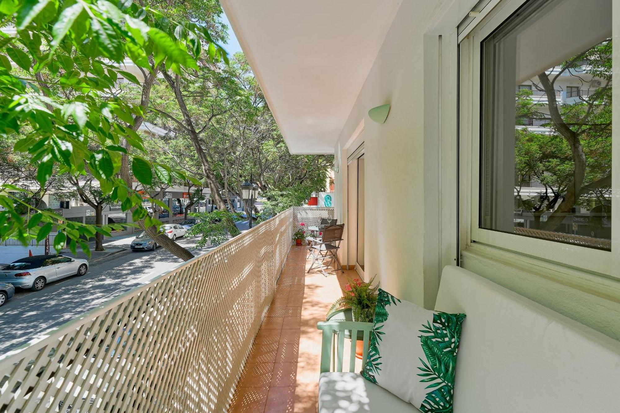 Hola Pleasant Fontanilla Side Apartment Marbella